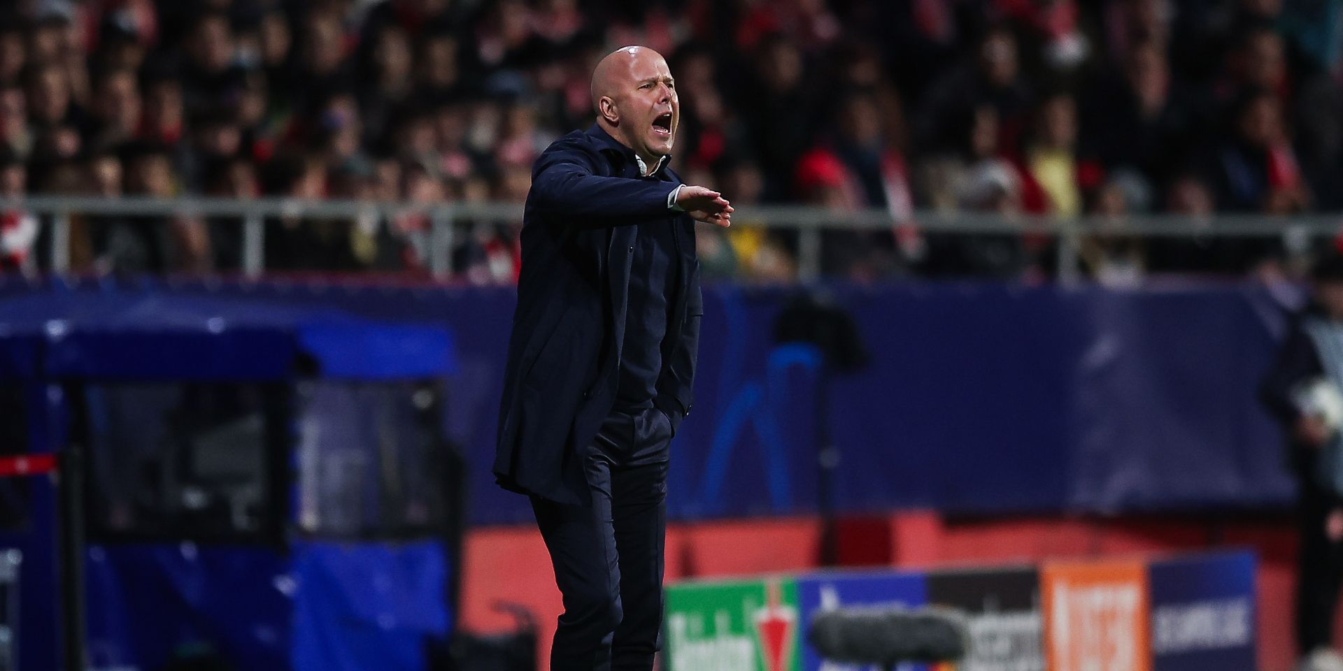 Arne Slot coaches Liverpool amid Jeremie Frimpong links