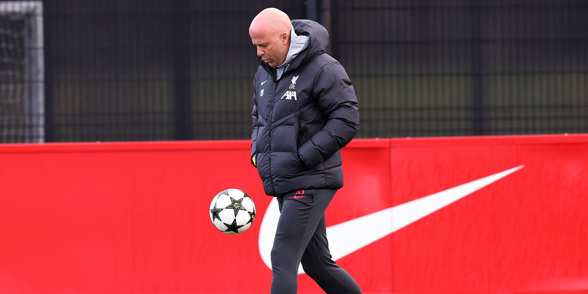 Arne Slot oversees Liverpool training without Tyler Morton