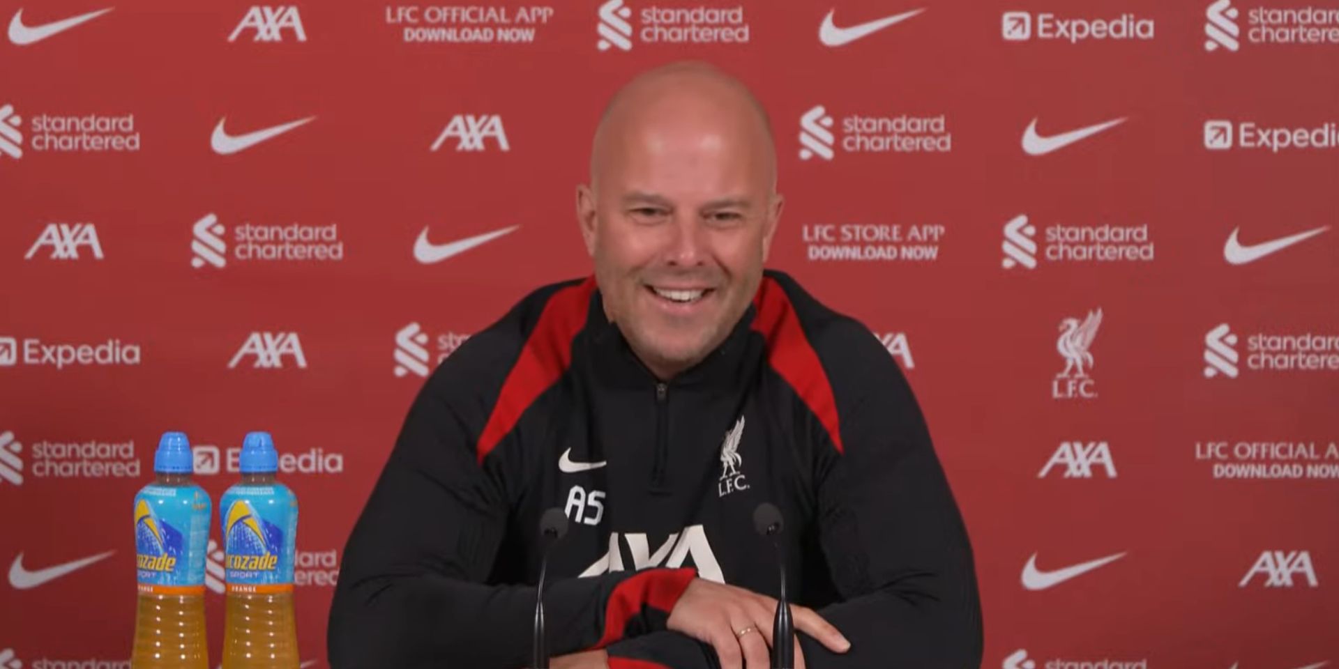 Arne Slot discusses Salah's contract