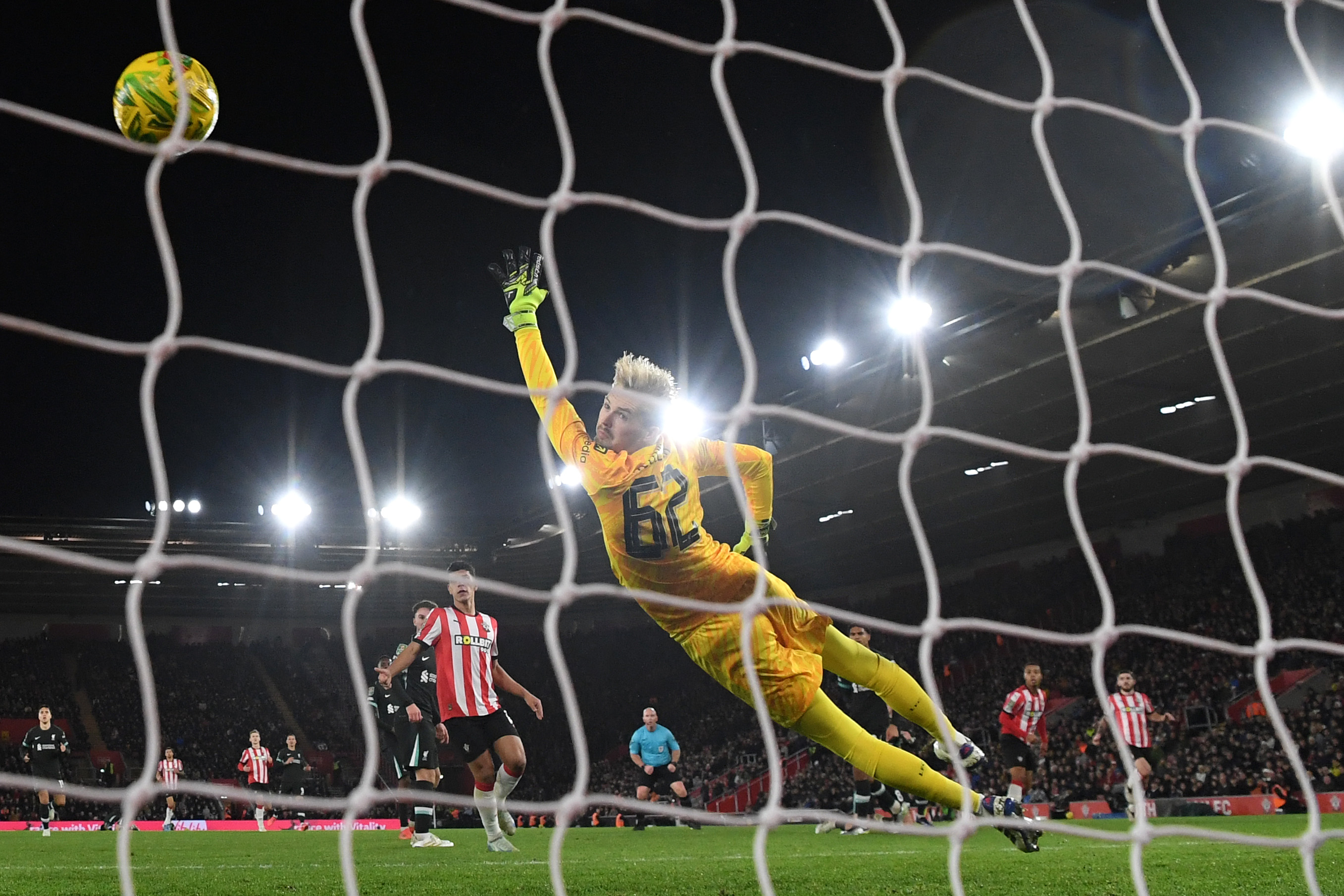 Leeds are reportedly considering an audacious swoop for Caoimhin Kelleher