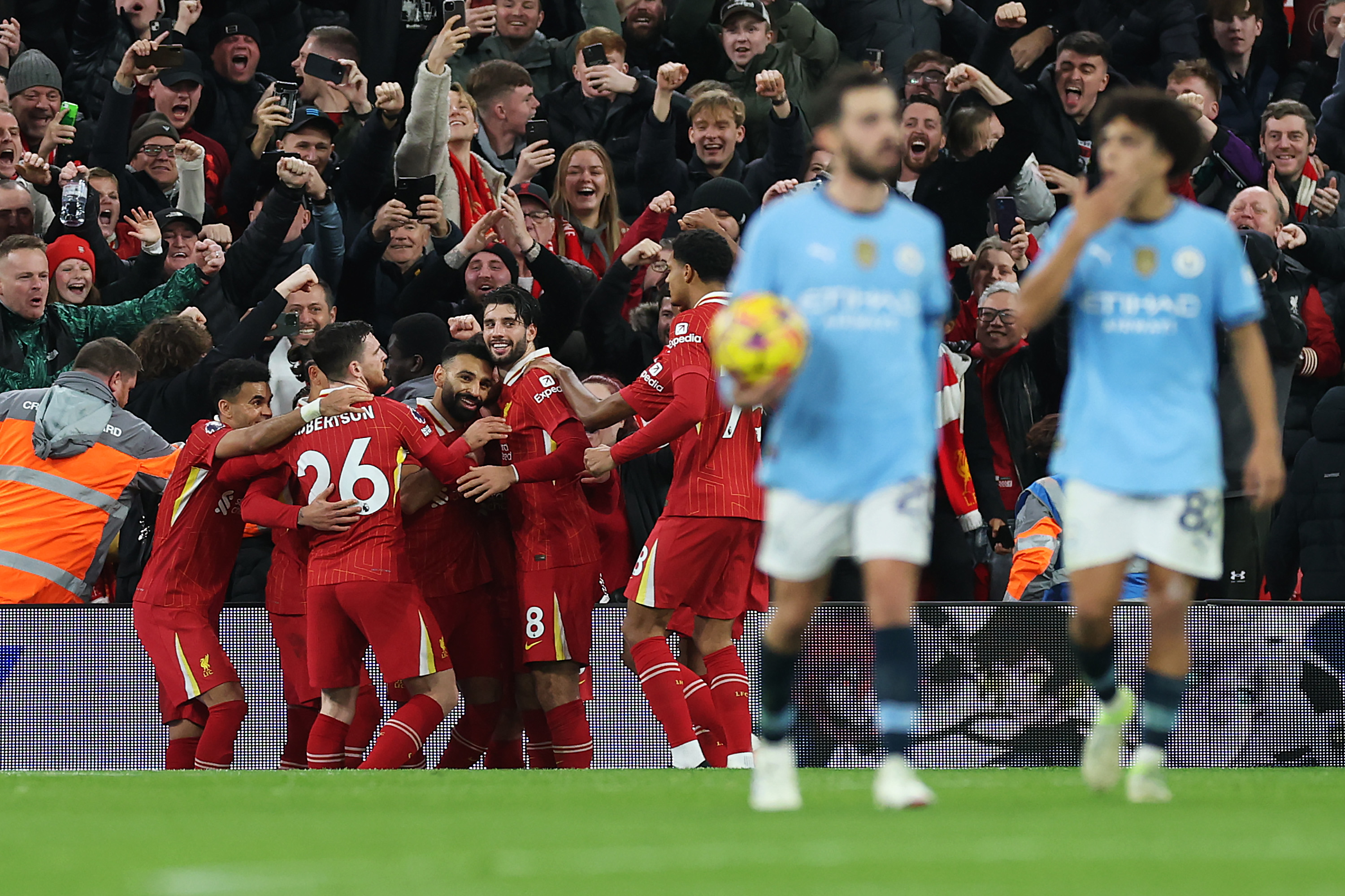 Jamie Carragher has backed Liverpool to win both the Premier League and Champions League