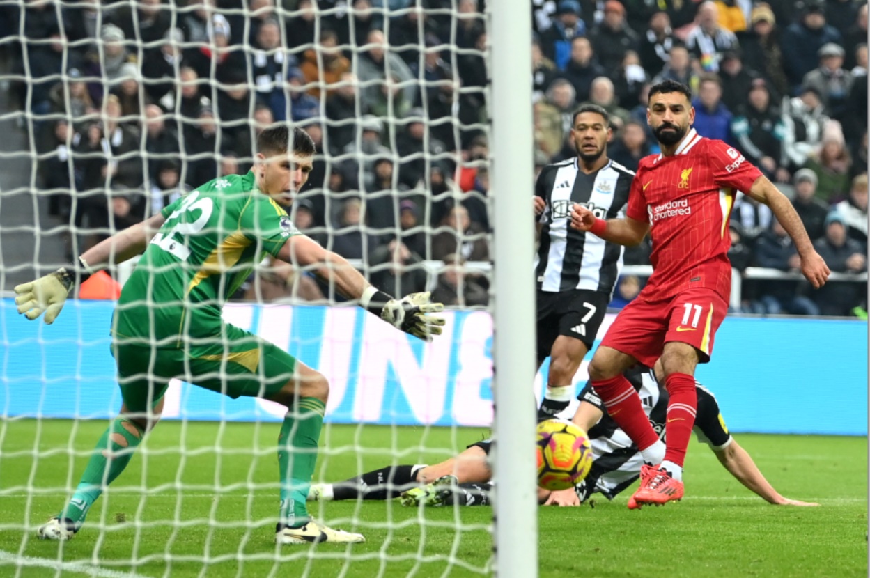 Mo Salah's second goal against Newcastle provoked a wild reaction from Jamie Carragher