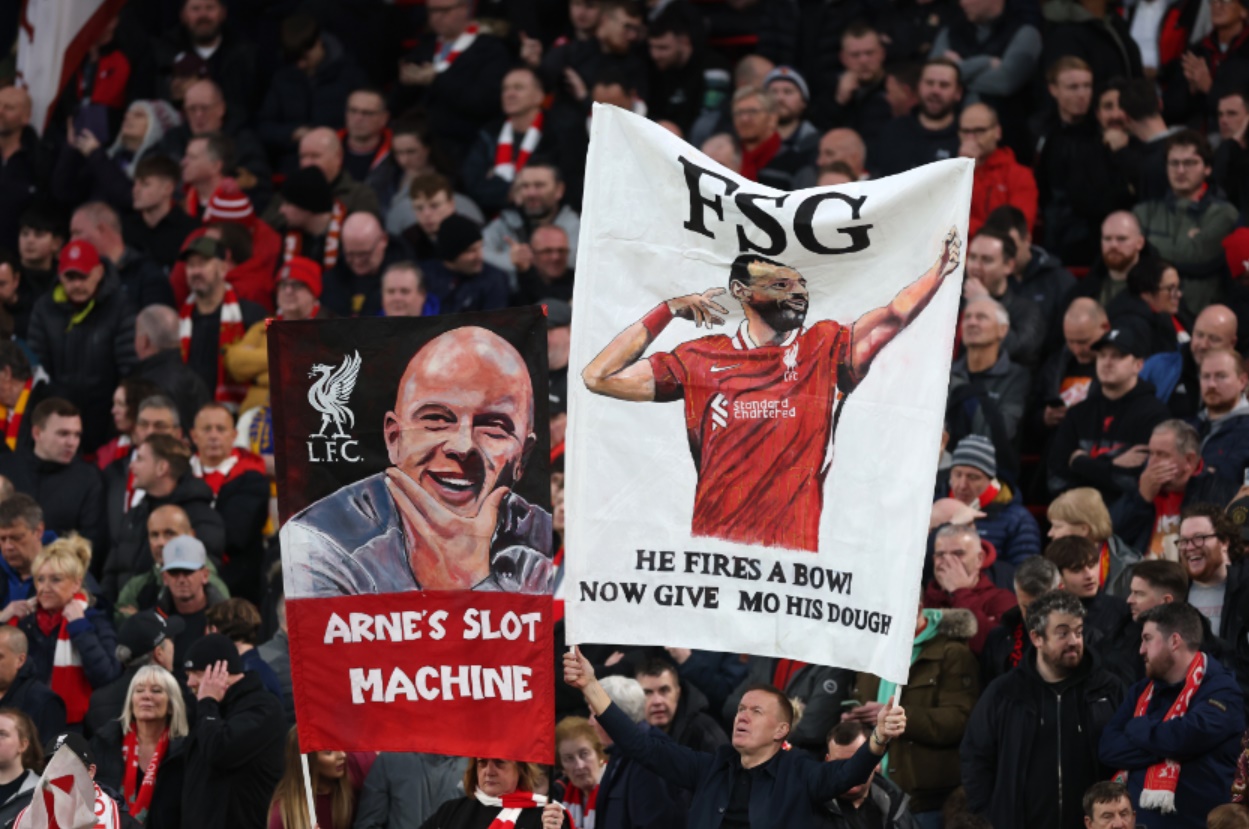 Arne Slot has seemingly dropped a clue as to Mo Salah's Liverpool future