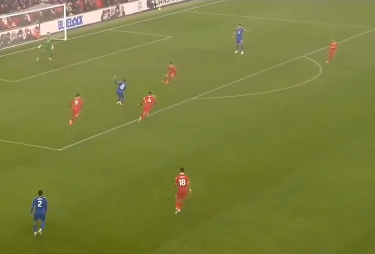 Virgil van Dijk produced some brilliant off-the-ball work against Leicester