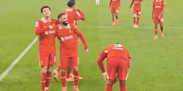 Curtis Jones makes Eden Hazard and Mo Salah point to Liverpool fans
