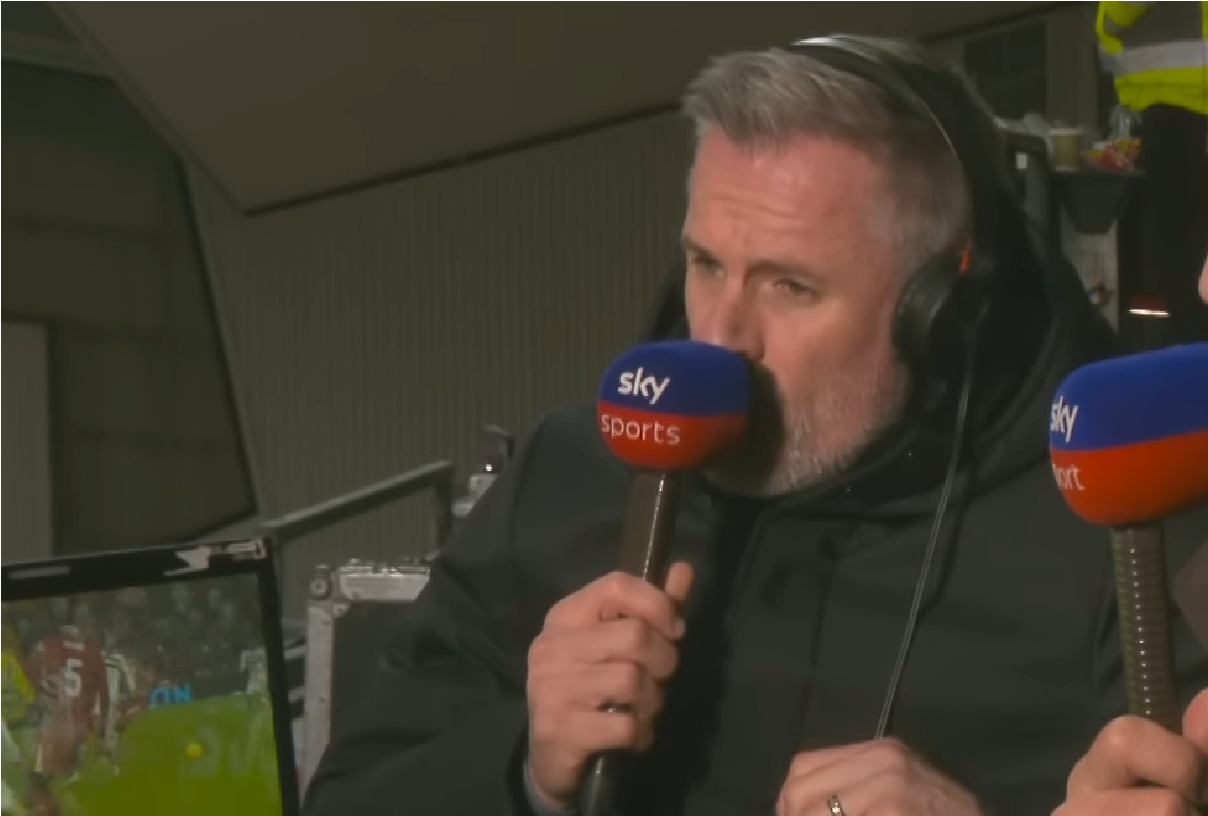 Jamie Carragher fears that Liverpool's full-back frailties could cost them a league title
