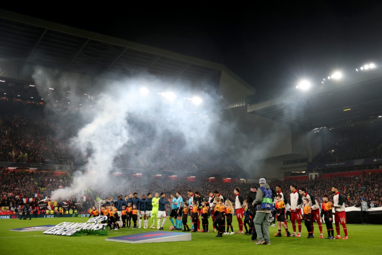 Liverpool plan to hold contract talks with Harvey Elliott in the summer
