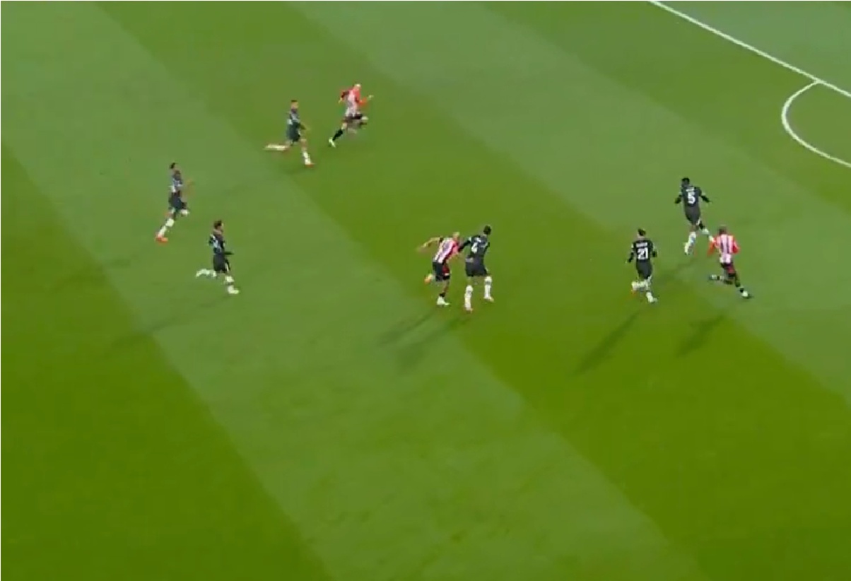 Virgil van Dijk gets back to dispossess Bryan Mbeumo