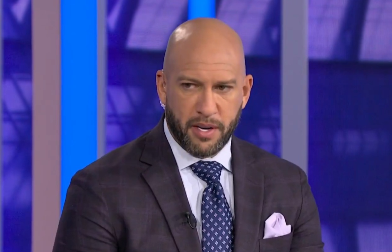 Tim Howard praised Liverpool for the level of control that they exert in games