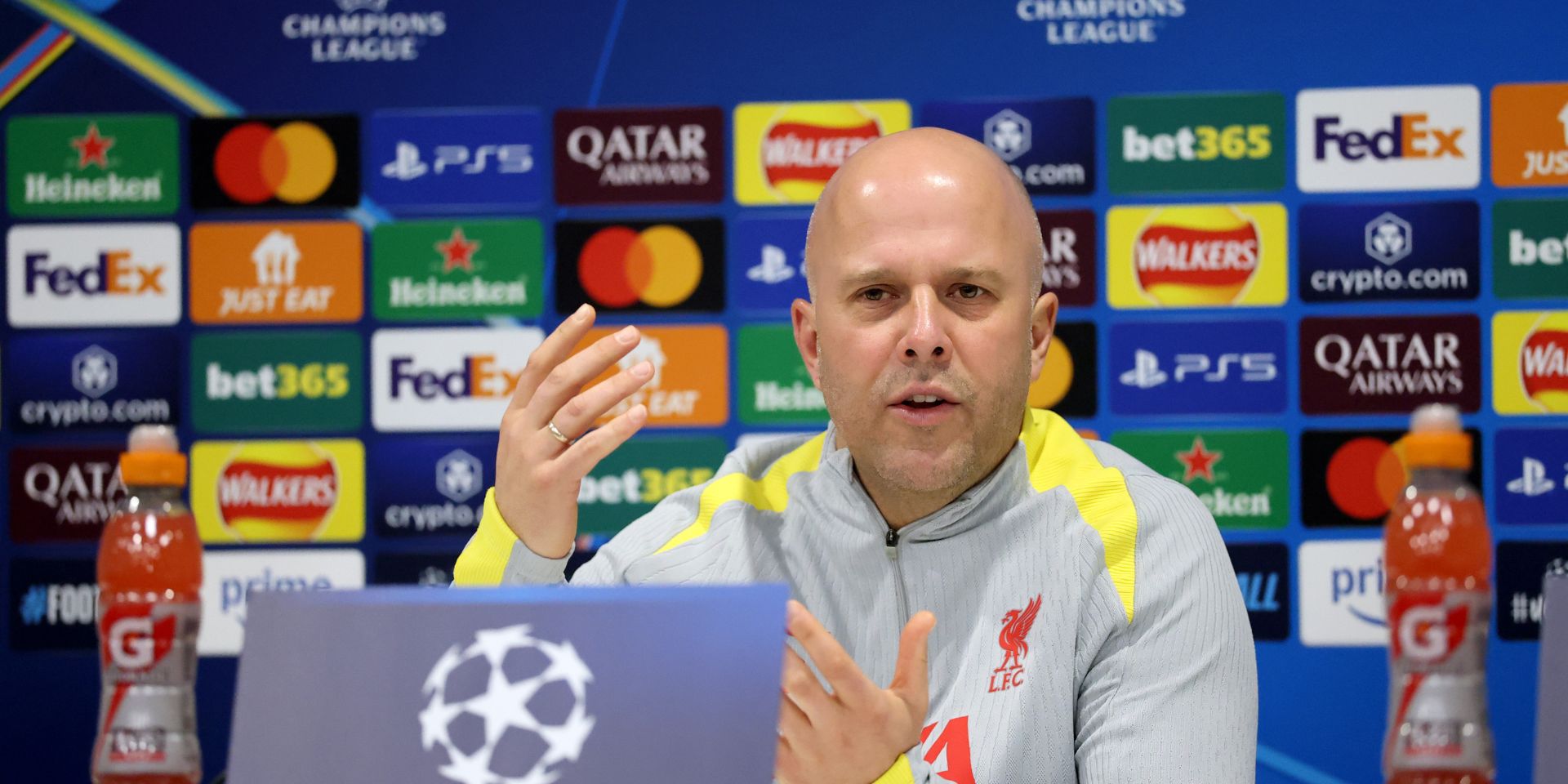 Arne Slot addresses the media on Champions League duty against PSG
