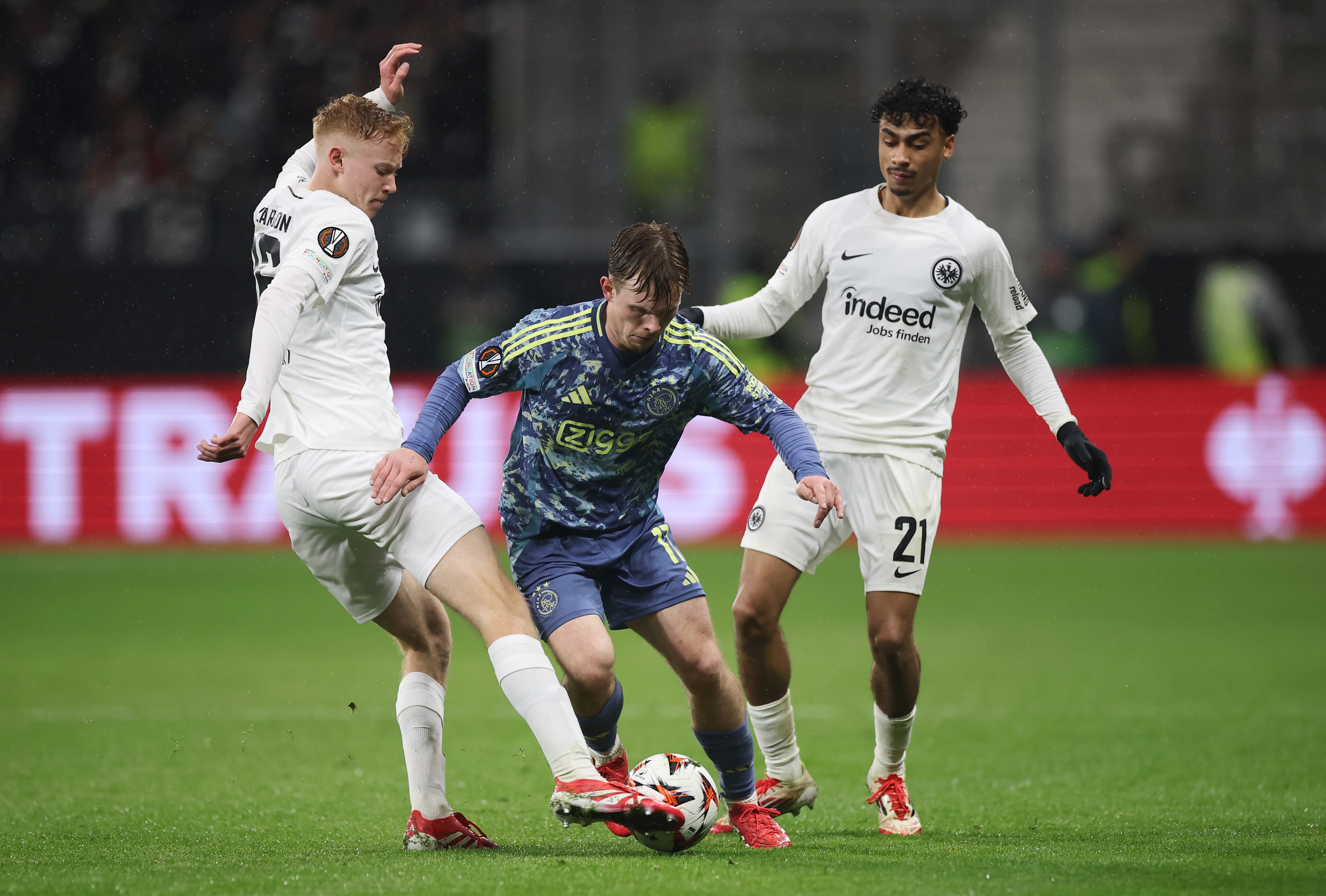 Hugo Larsson sticks his boot out to take the ball from Oliver Valaker Edvardsen.