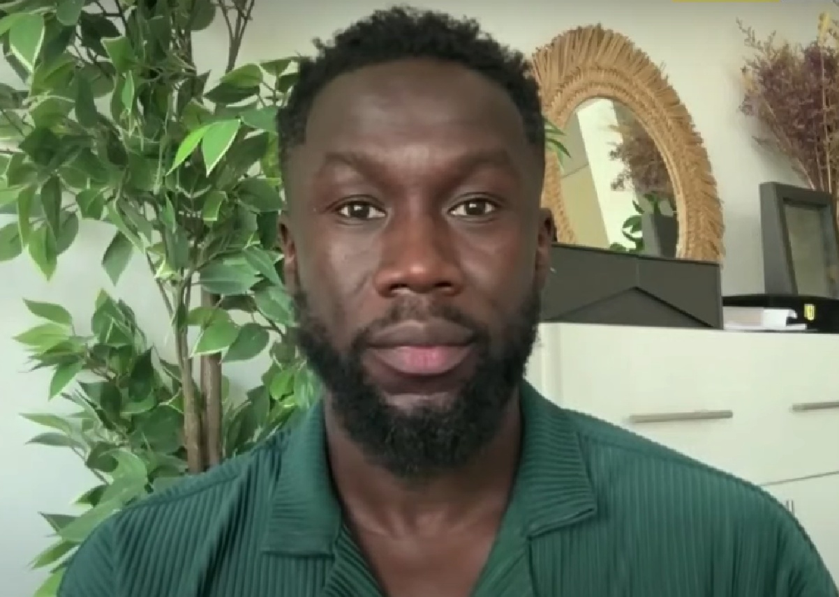 Bacary Sagna believes Arsenal can still catch Liverpool in the Premier League title race