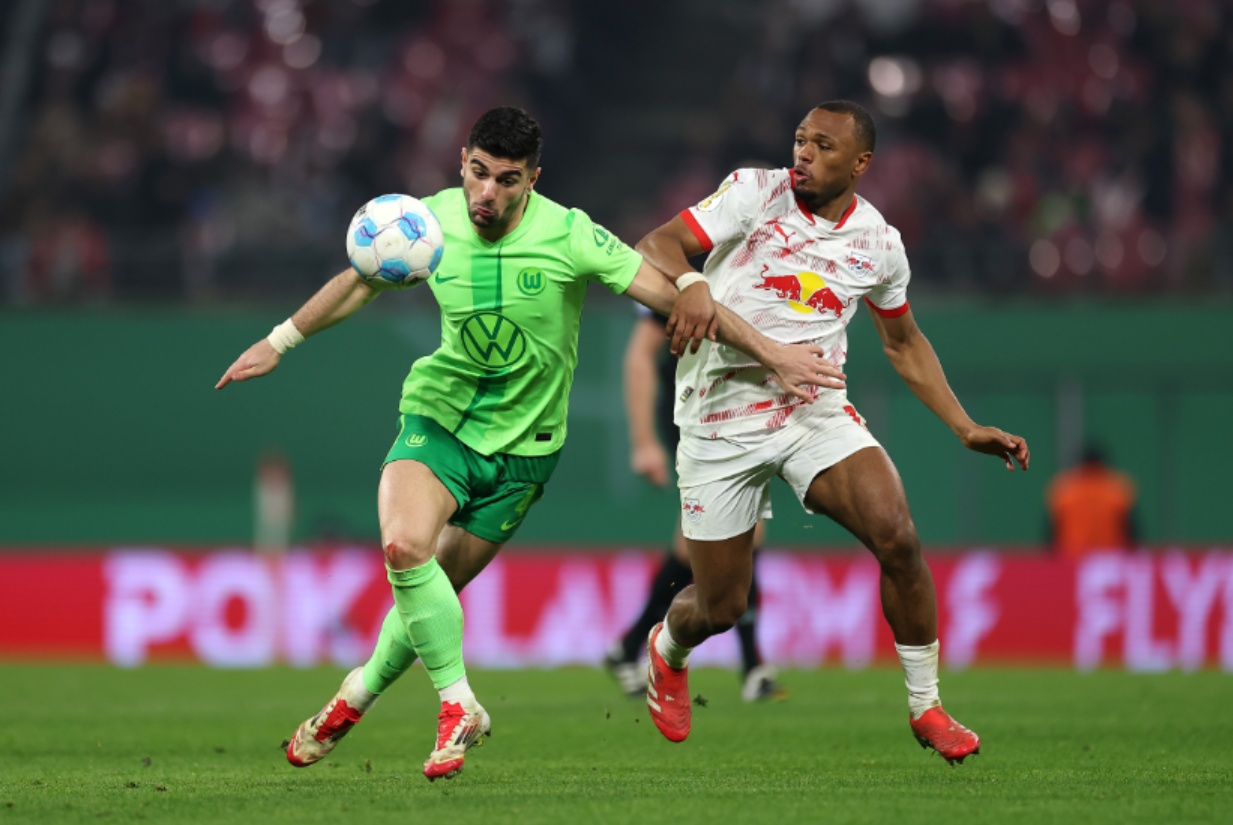 Liverpool are reportedly keen on Wolfsburg centre-back Konstantinos Koulierakis