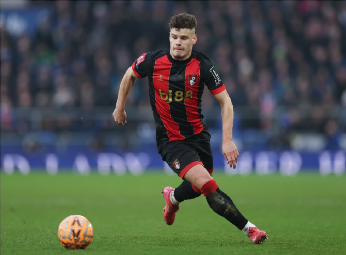 Fabrizio Romano has indicated that Liverpool are continuing to monitor Milos Kerkez