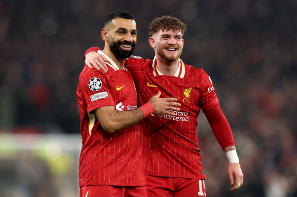 Harvey Elliott has praised Mo Salah for helping him to settle in at Liverpool