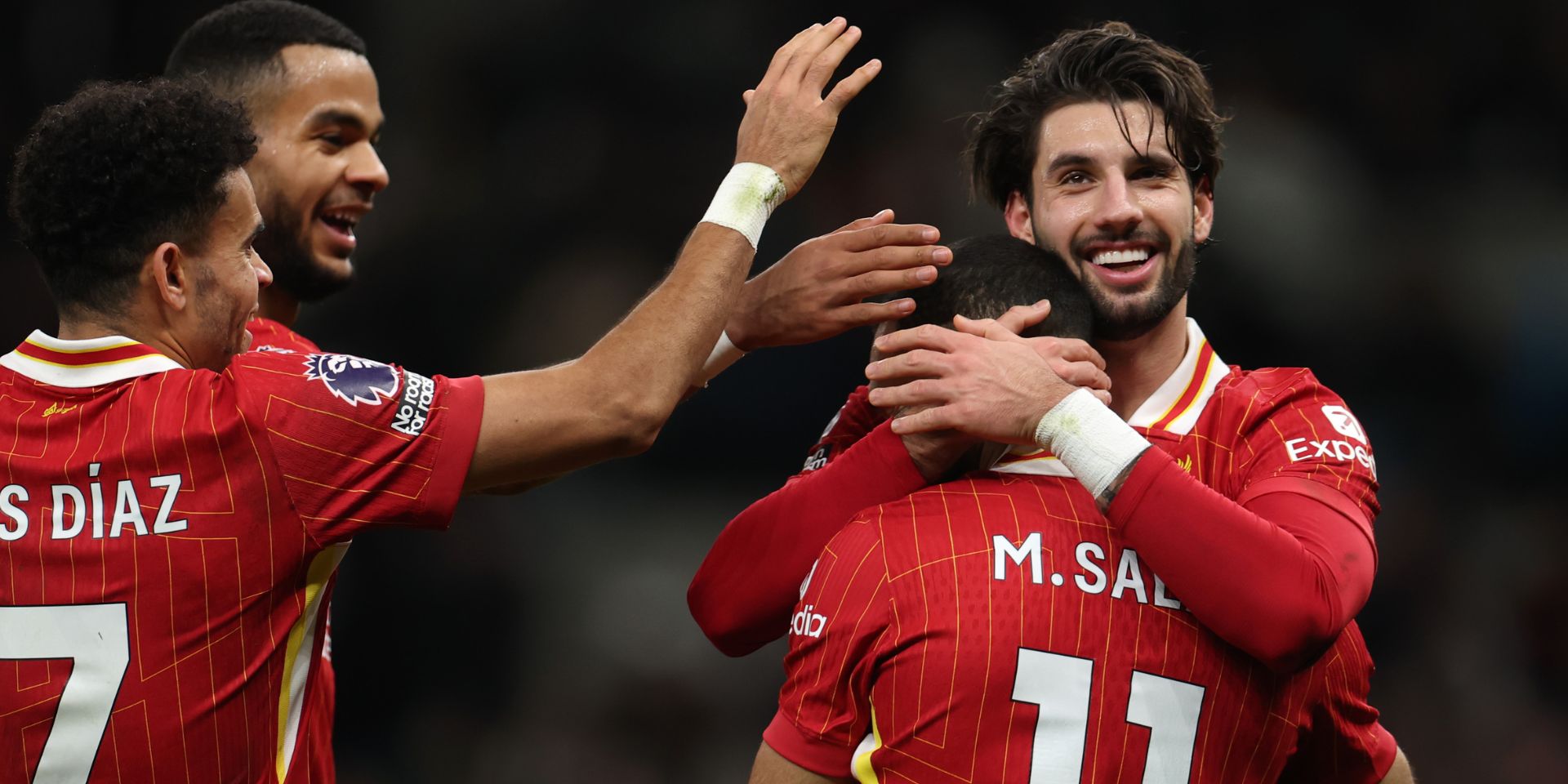 Dominik Szoboszlai celebrates with Mo Salah