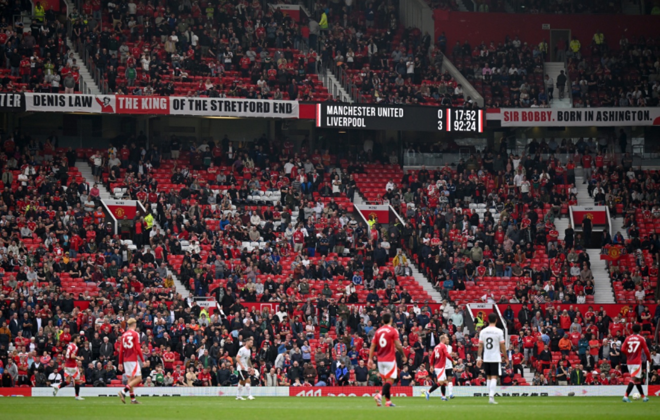 Liverpool won 3-0 at Old Trafford in Arne Slot's third game in charge of the Reds