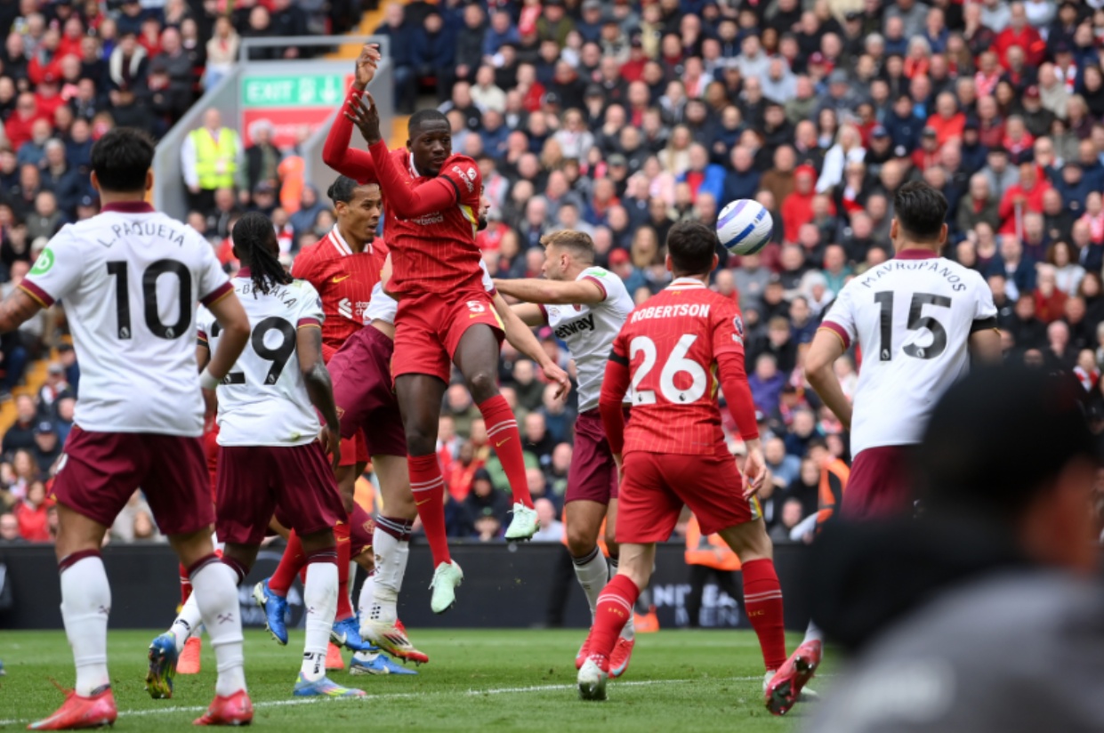 Virgil van Dijk headed a late winner for Liverpool against West Ham
