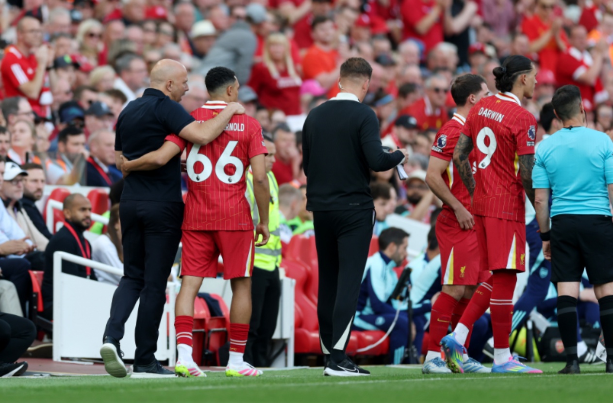 Arne Slot has no regrets about bringing on Trent Alexander-Arnold against Arsenal