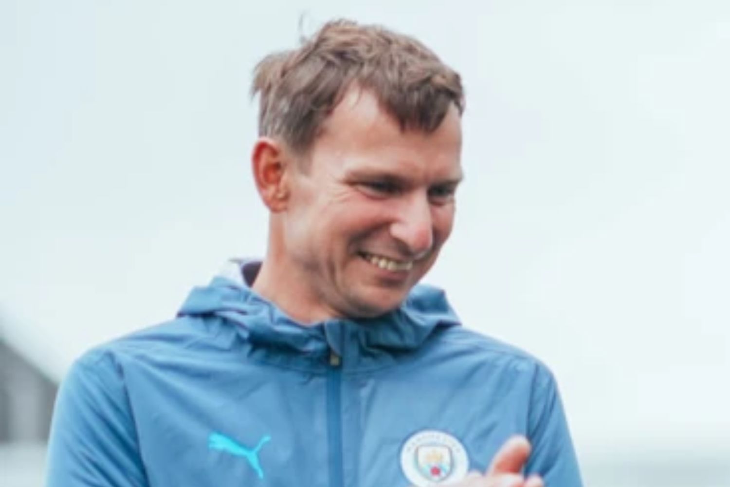 Pep Lijnders in Manchester City training