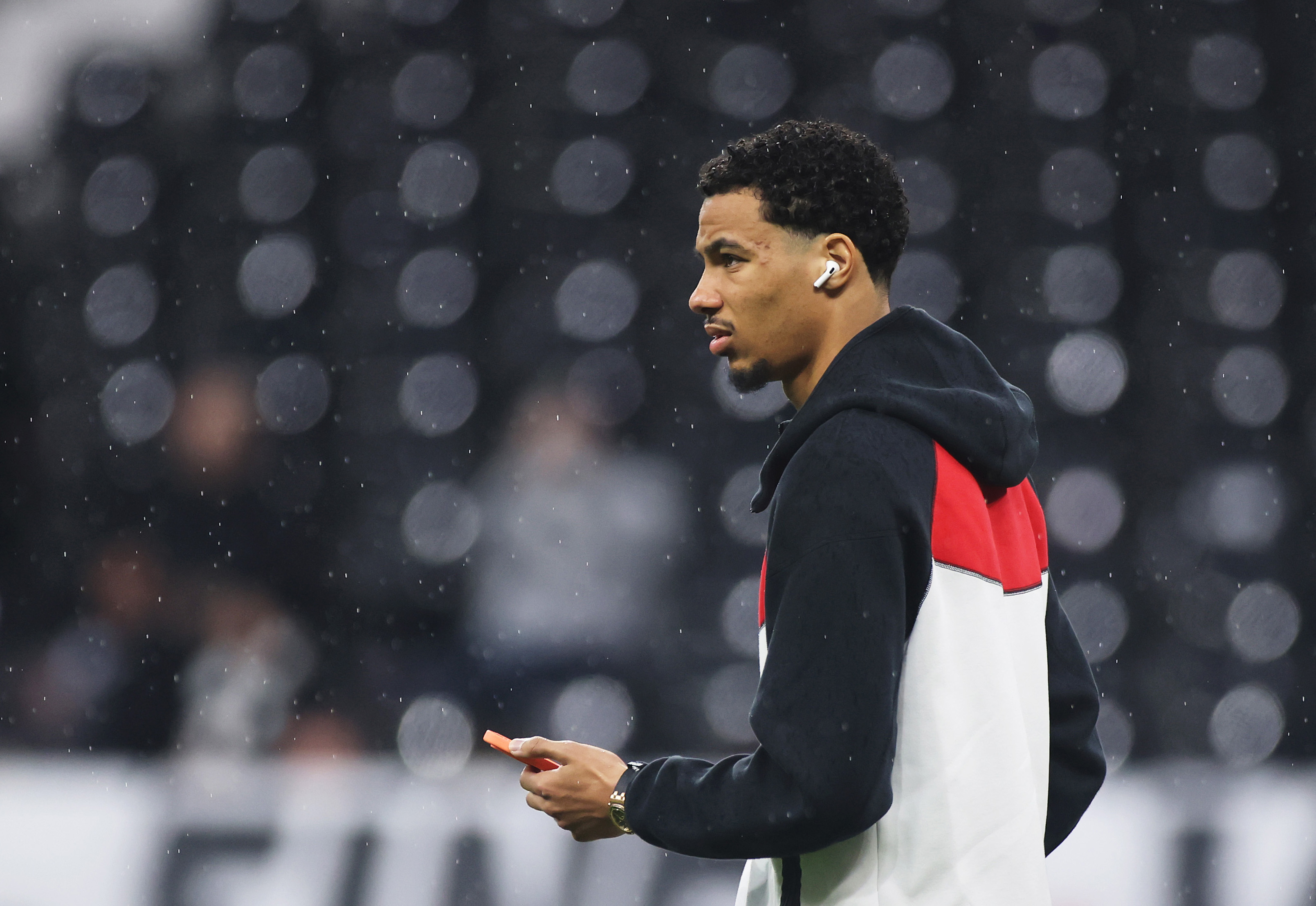 Eintracht Frankfurt are reportedly hoping that a bidding war might yet ensue for Hugo Ekitike