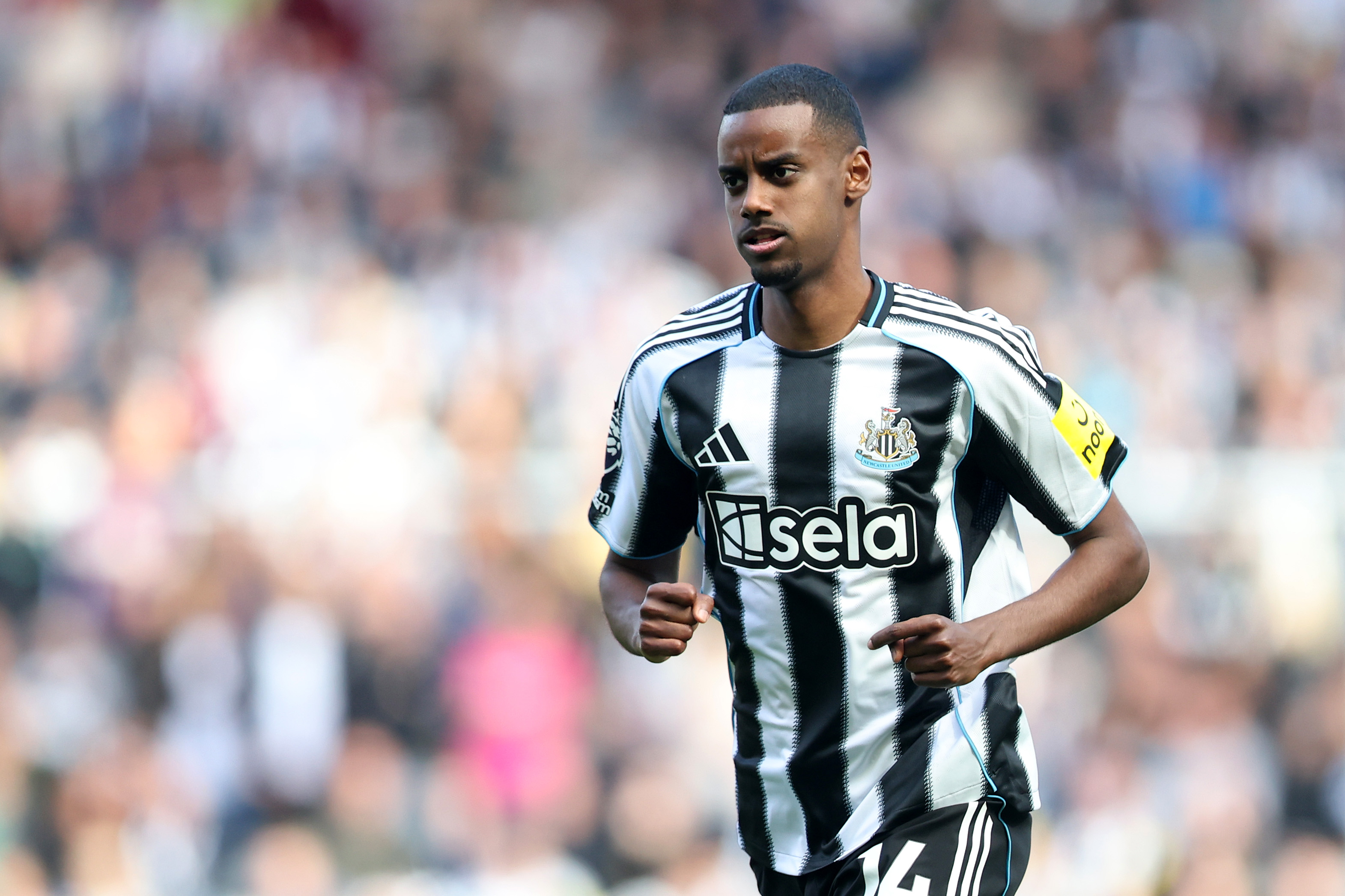 Lewis Steele isn't completely ruling out Liverpool's chances of signing Alexander Isak this summer