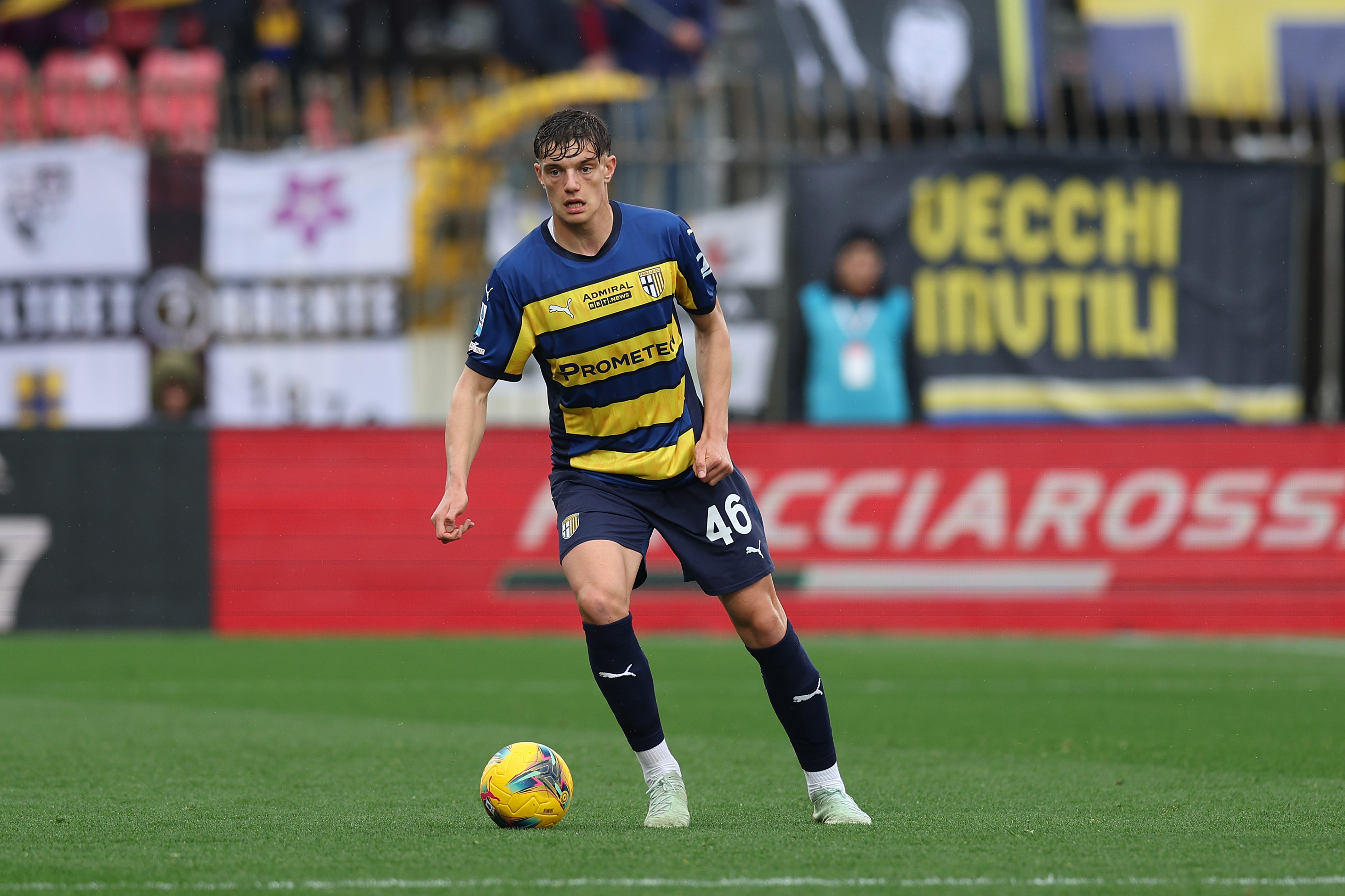 Liverpool have 'started to think about' signing Parma defender Giovanni Leoni