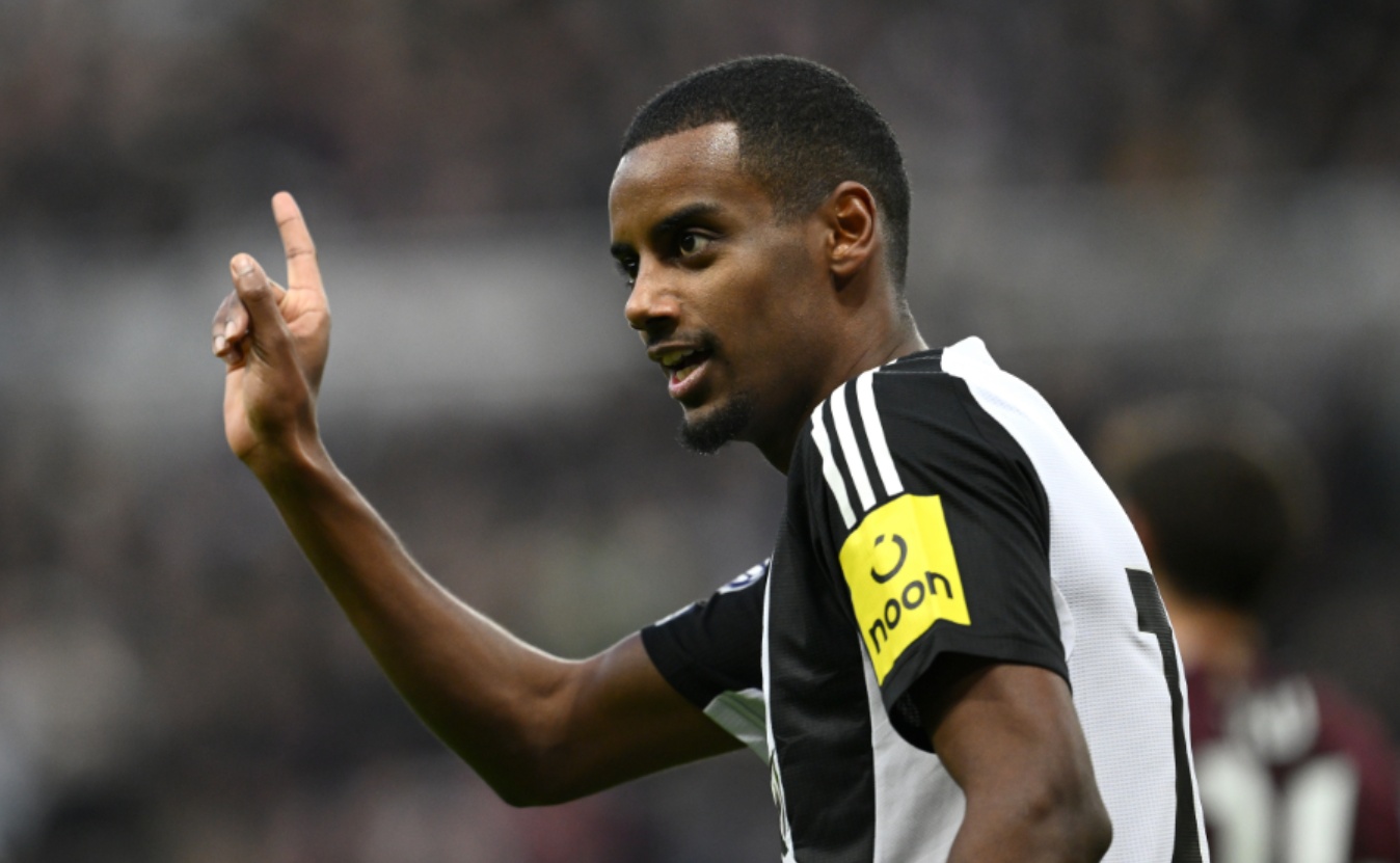 Fabrizio Romano expects Liverpool to submit another bid for Alexander Isak