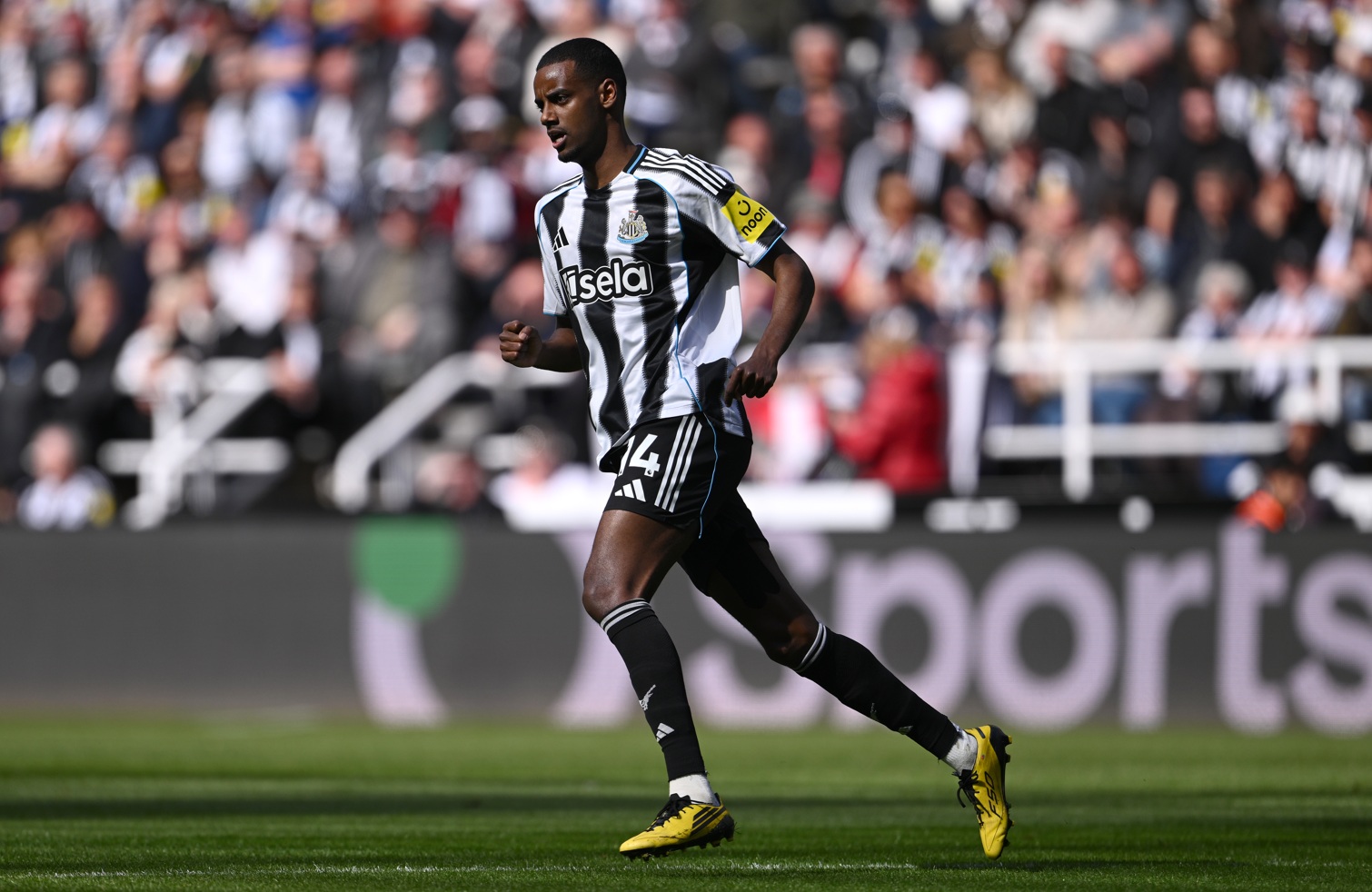 Liverpool are reportedly 'optimistic' about signing Alexander Isak before Monday's 7pm deadline