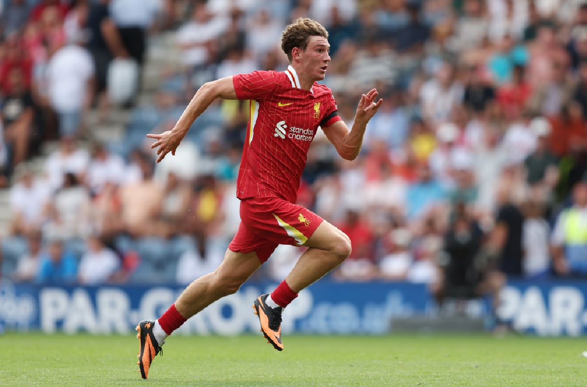 Liverpool could sanction a loan exit for Lewis Koumas for the 2025/26 season