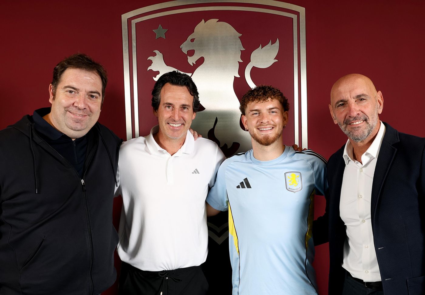 Harvey Elliott has joined Aston Villa on loan with an obligation to buy