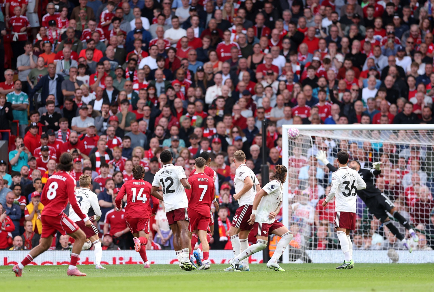 Paul Merson is now backing Liverpool for the Premier League title after their win over Arsenal