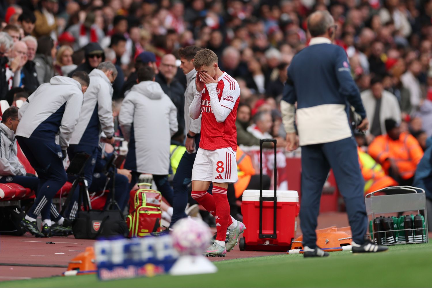 Arsenal captain Martin Odegaard suffers MCL injury