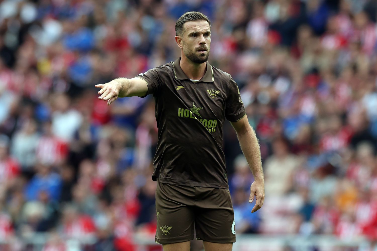 Jordan Henderson playing for Brentford