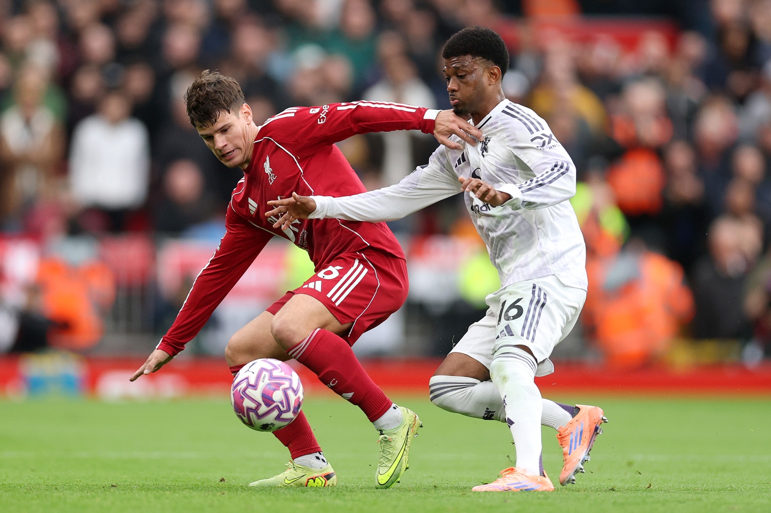 Milos Kerkez endured a tough afternoon up against Amad Diallo on Sunday