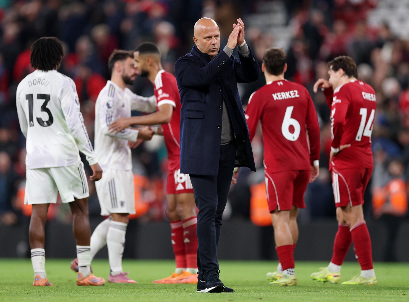Arne Slot's current Liverpool contract runs to June 2027