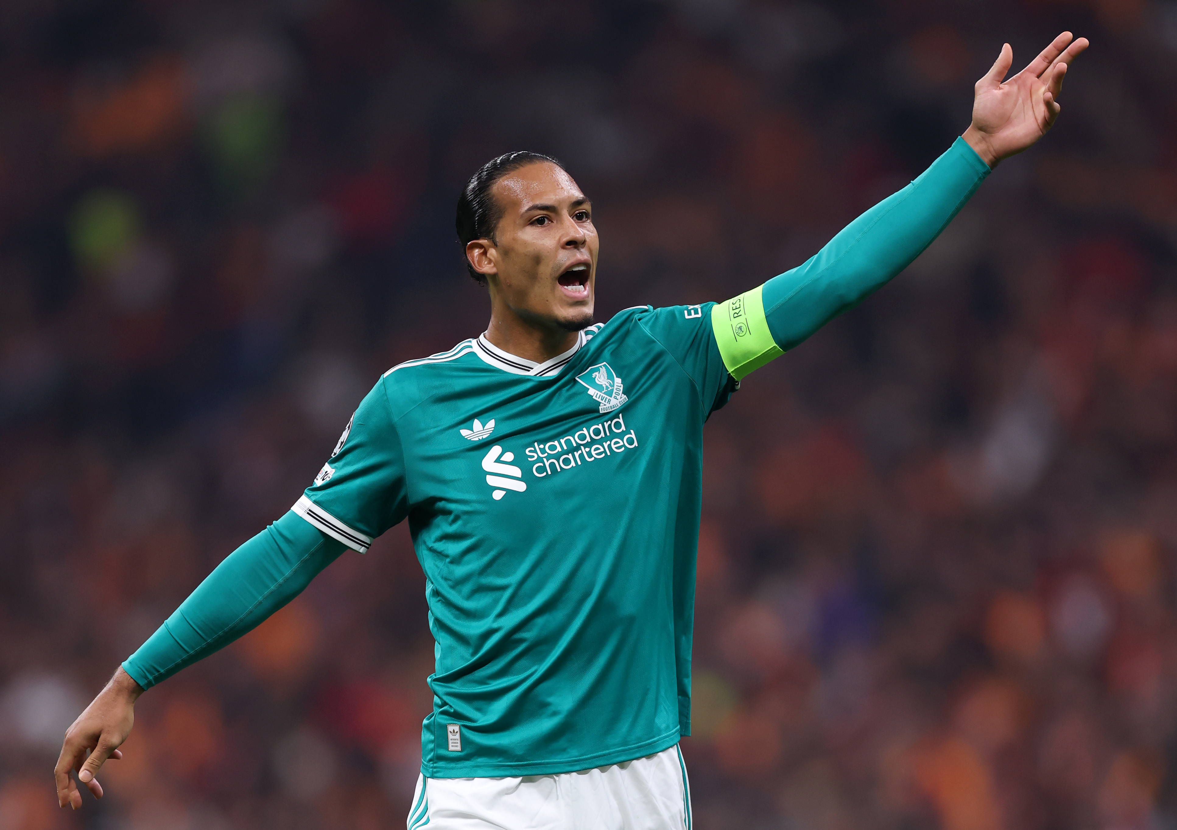 Virgil van Dijk against Galatasaray