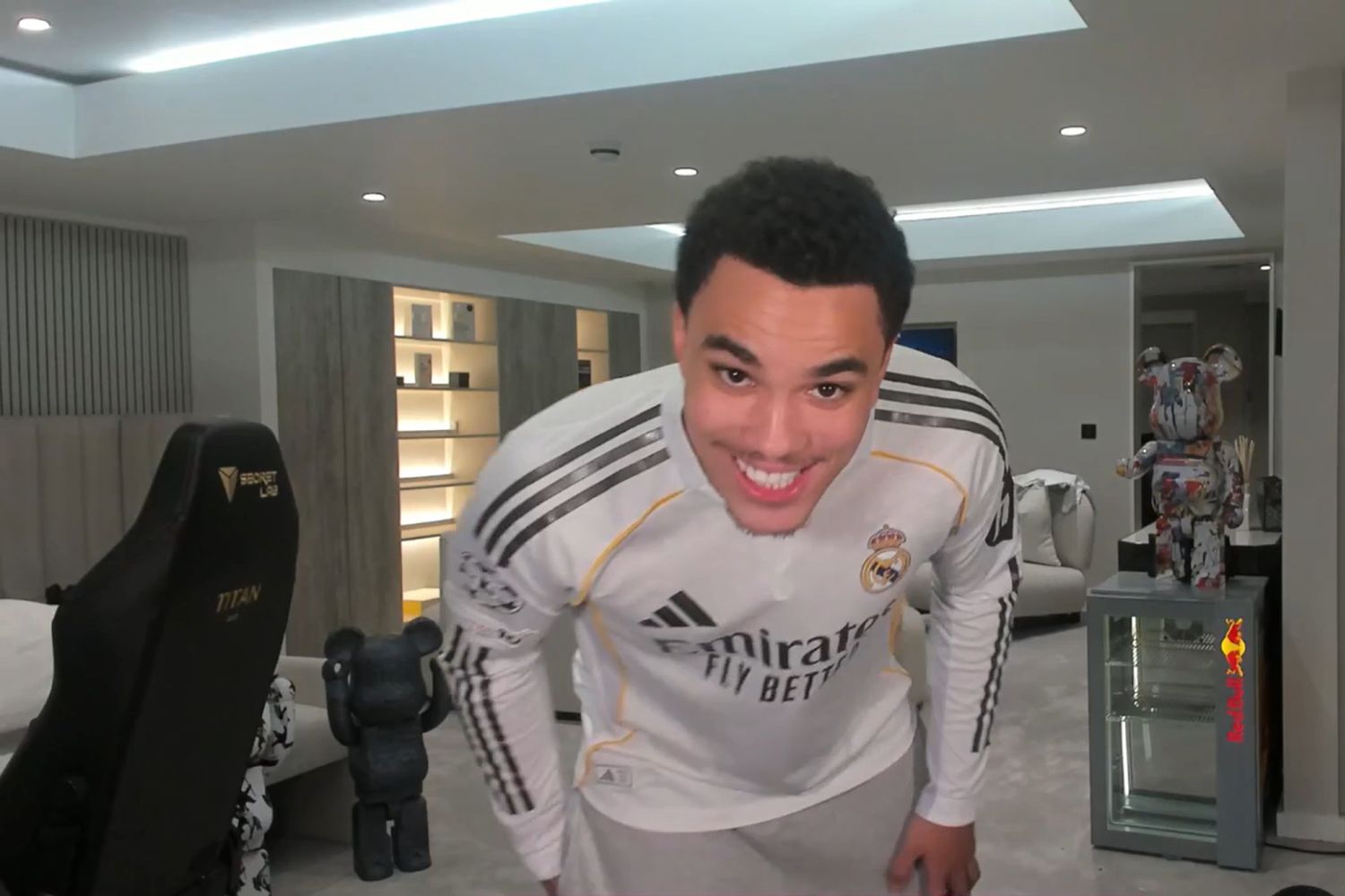Marcell Alexander-Arnold on Twitch