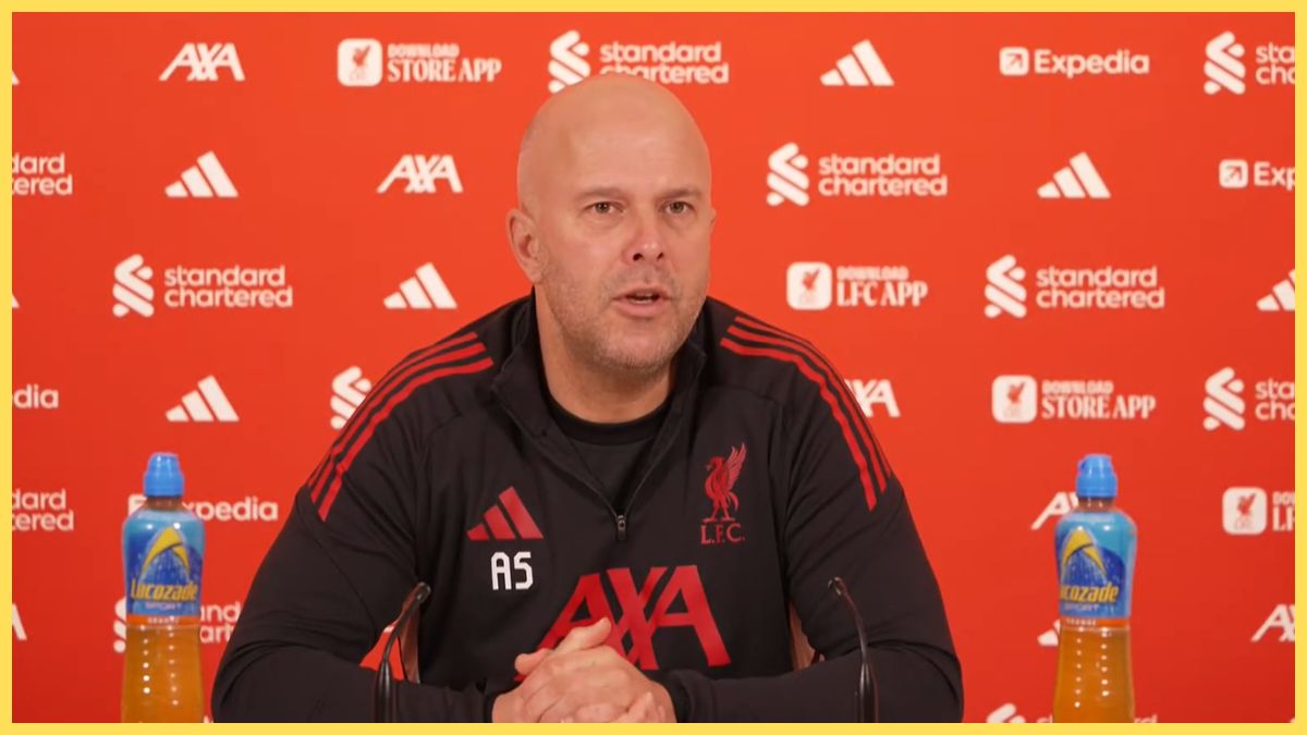 Arne Slot speaks about Harvey Elliott