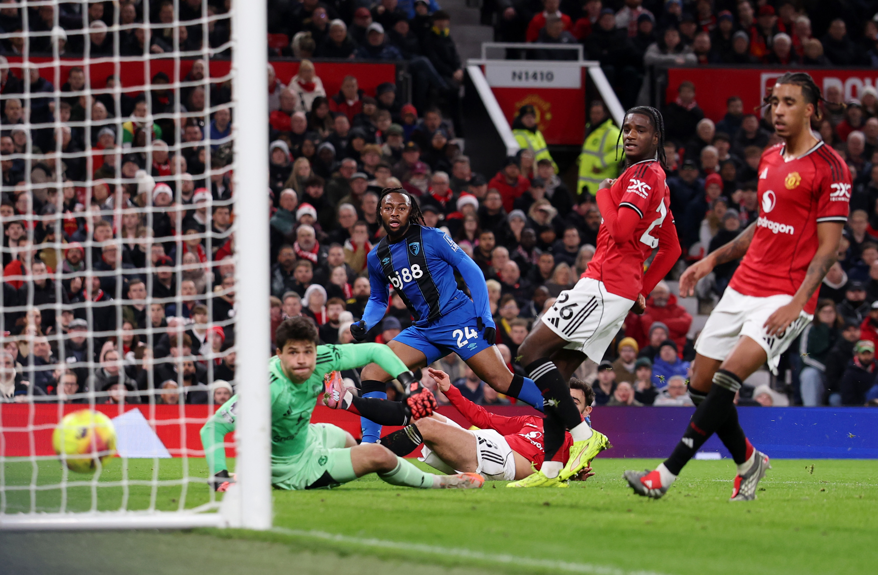 Antoine Semenyo scored in Bournemouth's 4-4 draw against Manchester United on Monday