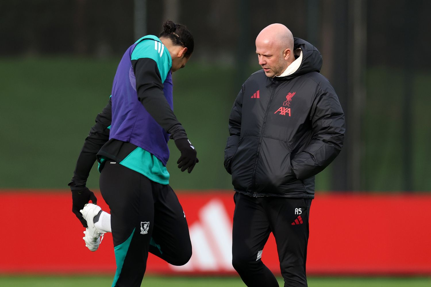 Arne Slot and Virgil van Dijk in pre-Marseille training at the AXA Training Centre