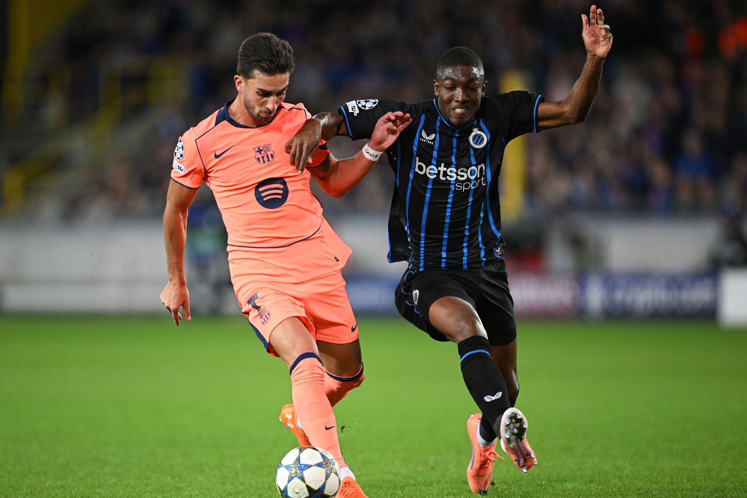 Joel Ordonez of Club Brugge against Barcelona