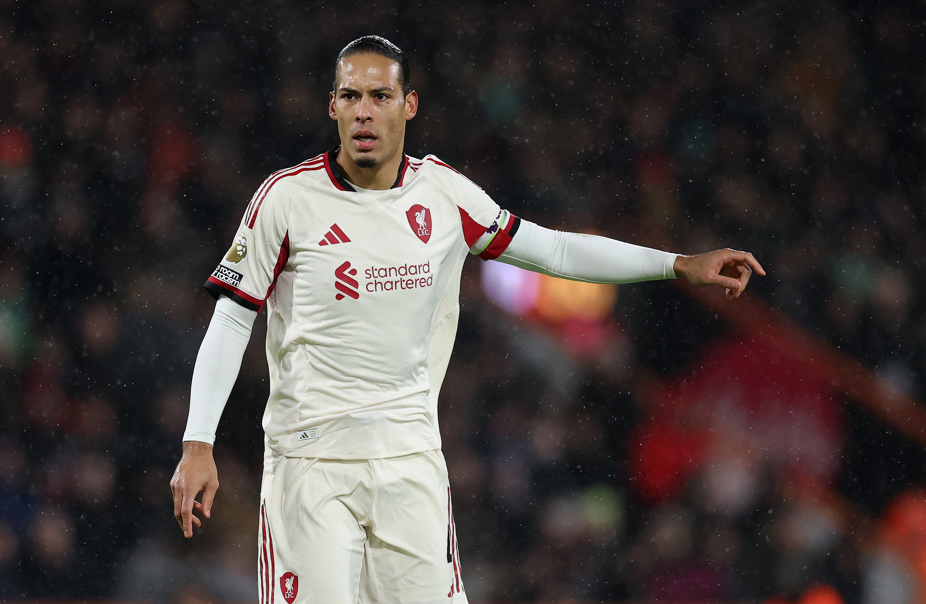 BOURNEMOUTH, ENGLAND - JANUARY 24: Virgil van Dijk of Liverpool reacts during the Premier League match between Bournemouth and Liverpool at Vitality Stadium on January 24, 2026 in Bournemouth, England.