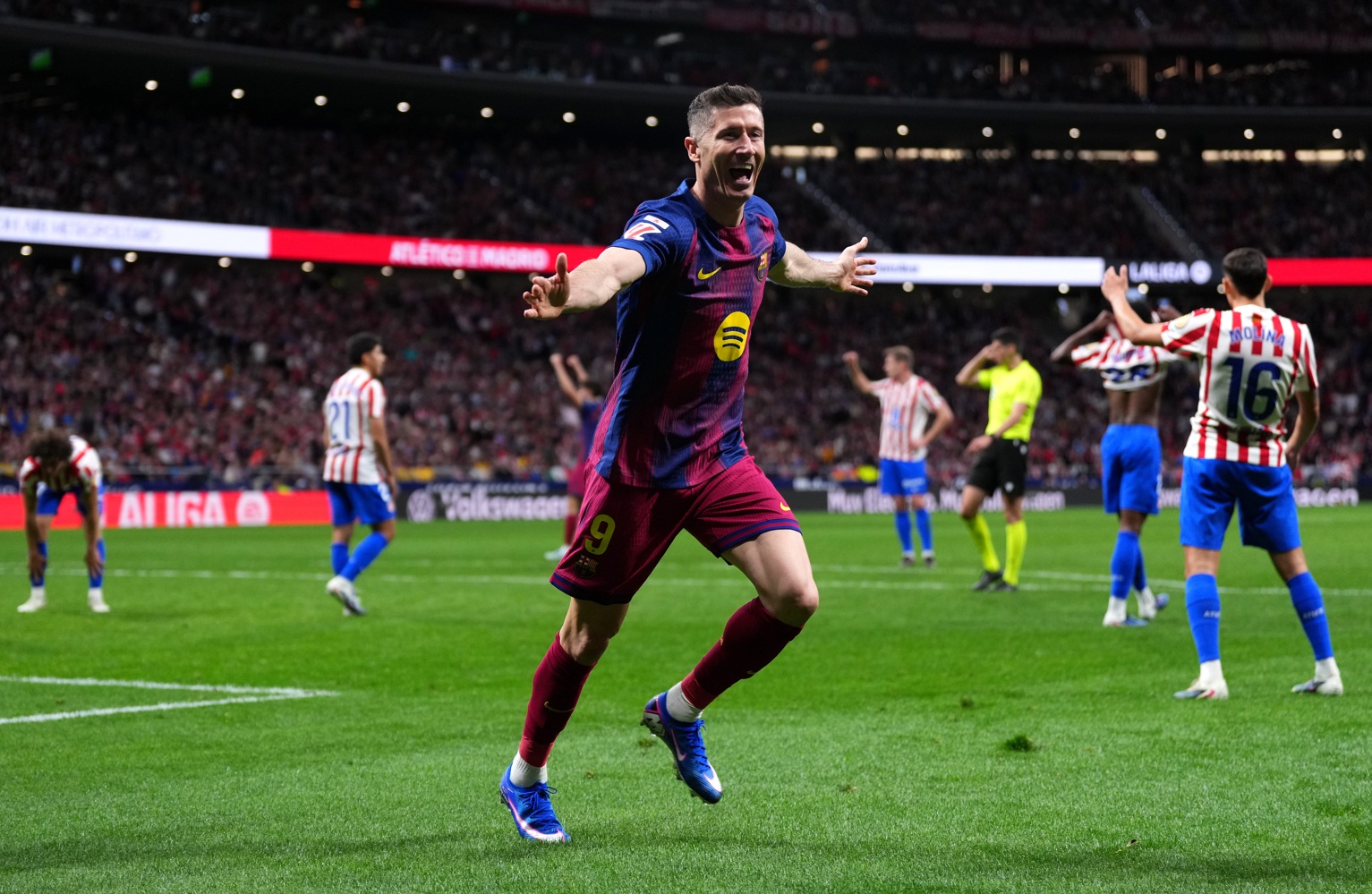Robert Lewandowski celebrates one of his many goals for Barcelona