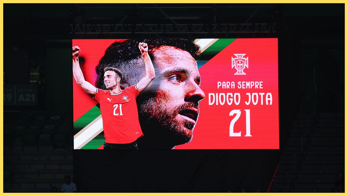 A screen displays a tribute to Diogo Jota during the FIFA World Cup 2026 qualifier match between Portugal and Republic of Ireland at Estadio Jose Alvalade