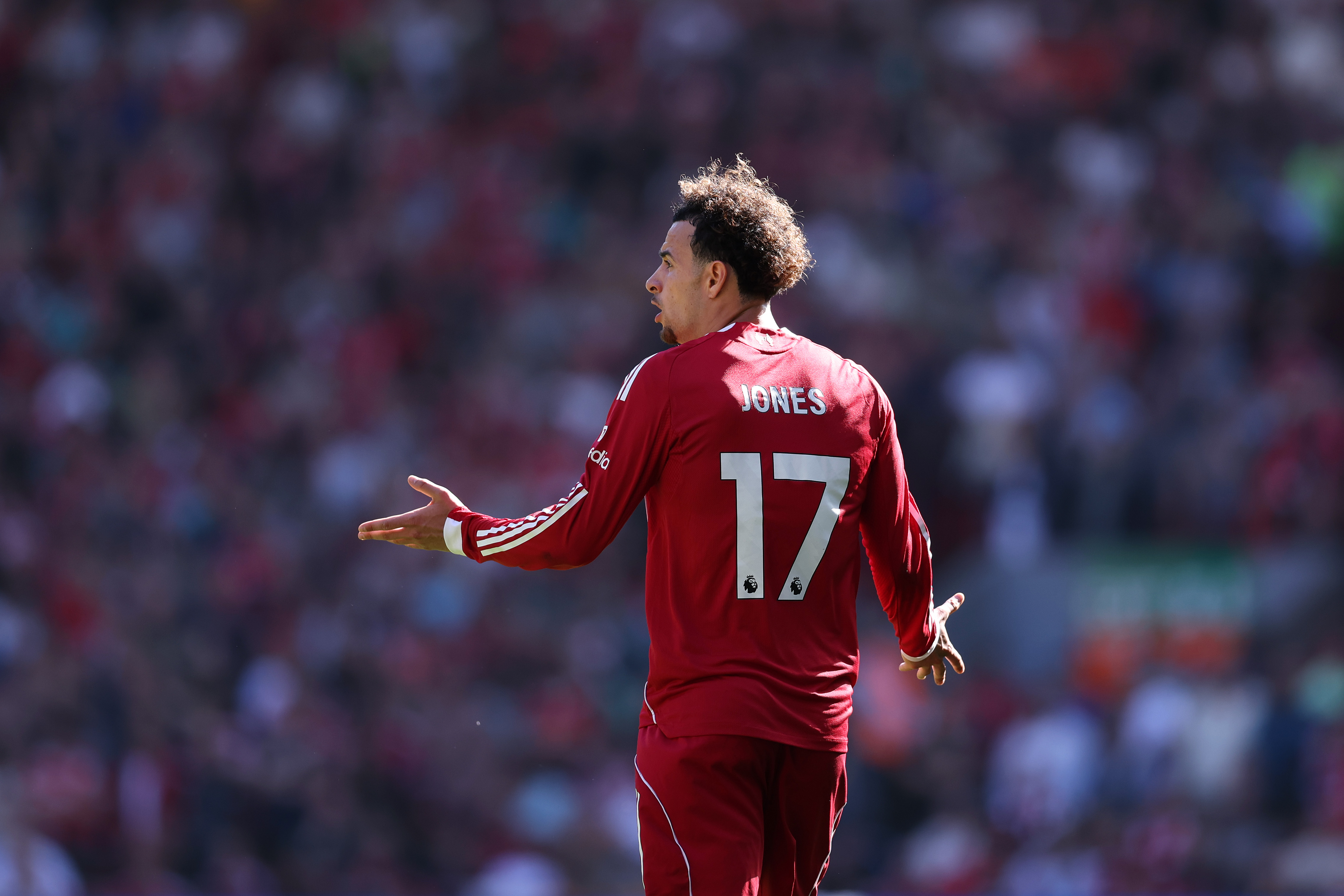 Jamie Carragher called out Curtis Jones over his response to Mo Salah on social media