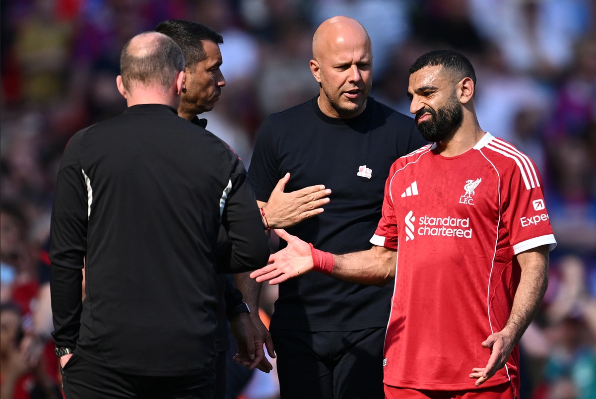 Mo Salah has appeared to take a swipe at Arne Slot with a statement on social media