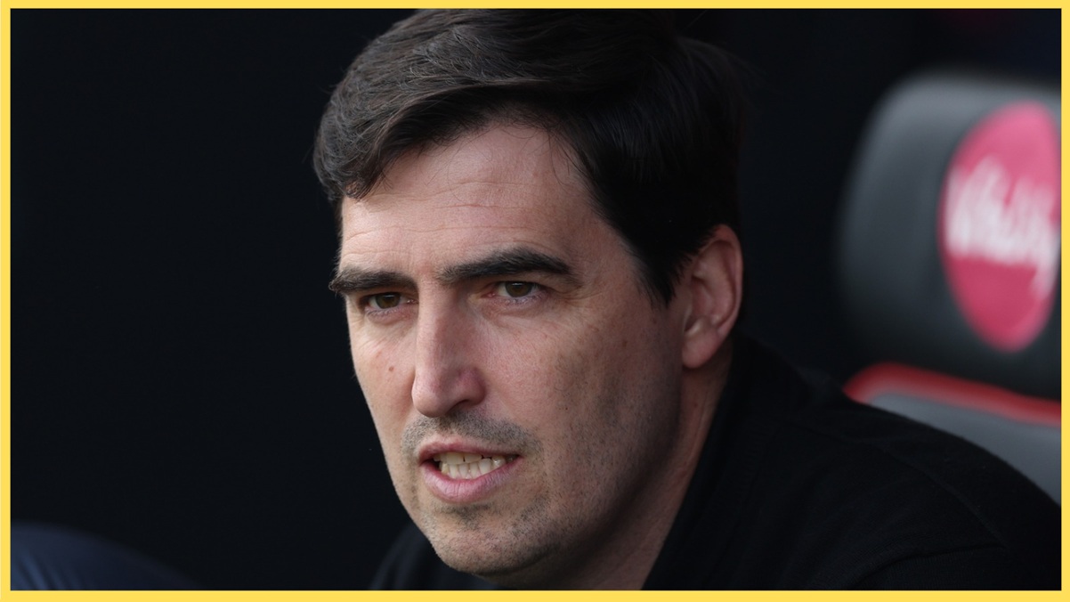 Might Andoni Iraola be on the lookout for a new centre-forward for Liverpool this summer?