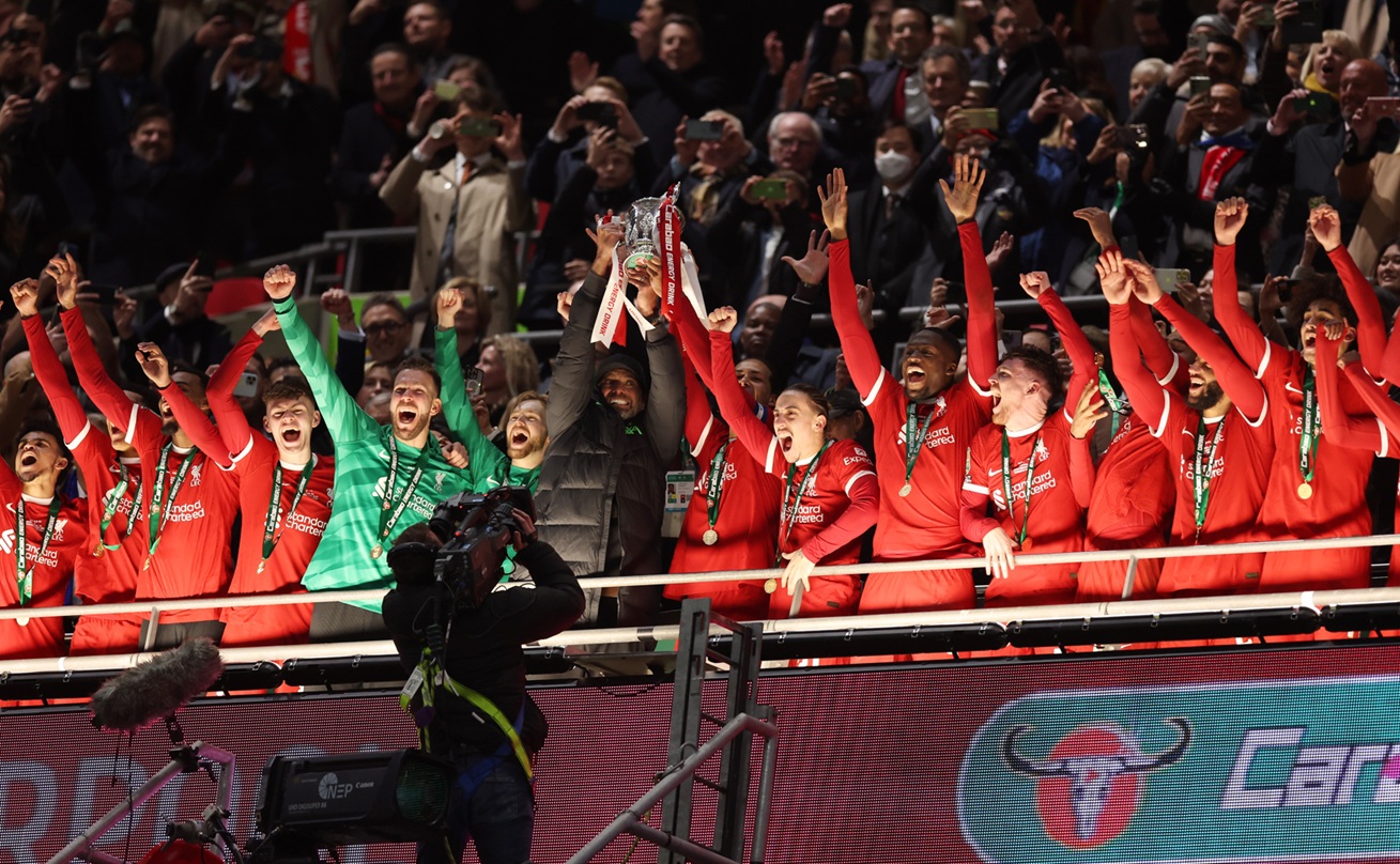 Liverpool celebrate winning the Carabao Cup in 2024