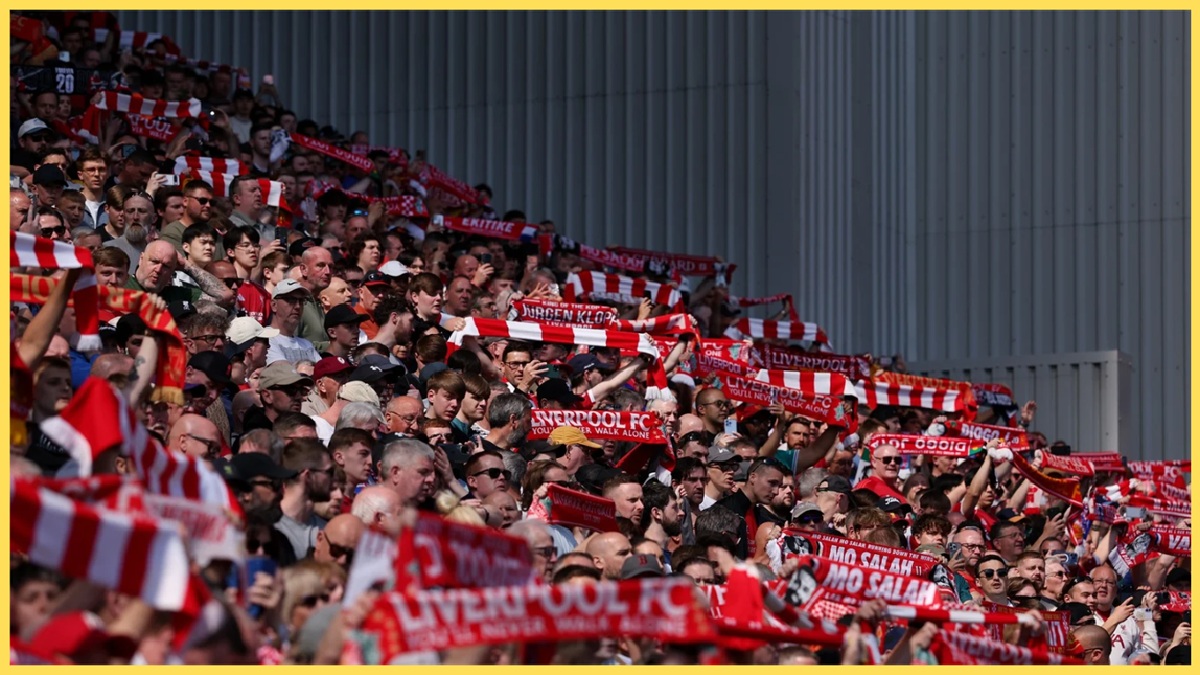 Liverpool fans sing You'll Never Walk Alone prior to kick-off at Anfield